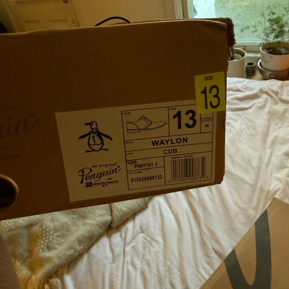 Original Penguin Tan Chukka Boots Size 13 - Picture 4 of 4